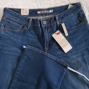 Levi's bold curve 14L/32 NWT Jeans